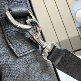 Picture of Gucci Mens Bags _SKUfw240289867fw